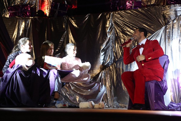 Edwin Lattouf Christmas Musical Show