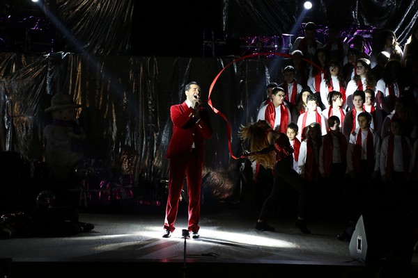Edwin Lattouf Christmas Musical Show