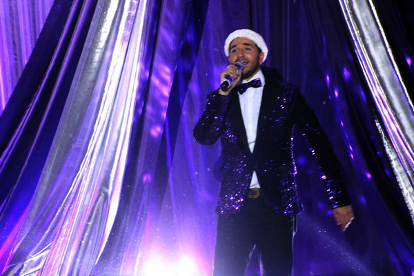 Edwin Lattouf Christmas Musical Show