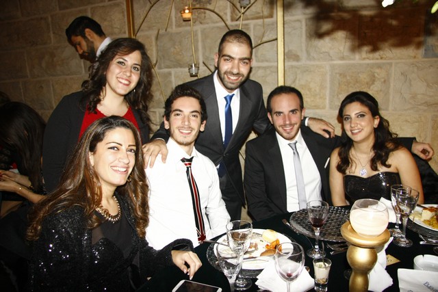 Les Lamah Wedding People 2