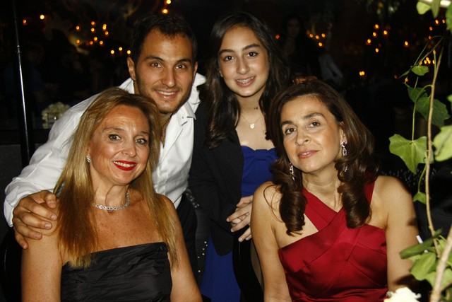Les Lamah Wedding People 2
