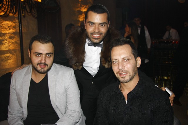 Les Lamah Wedding People 2