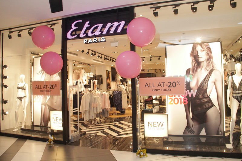 Etam Lingerie Breast Cancer Awareness Event