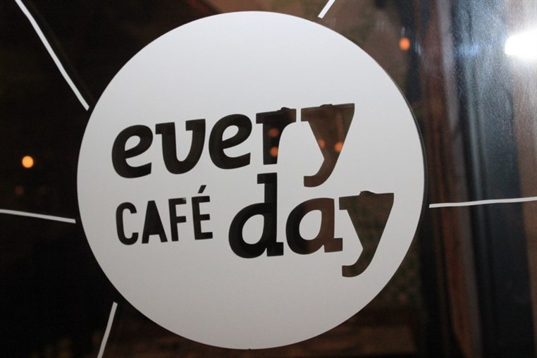 French night at Everyday Cafe