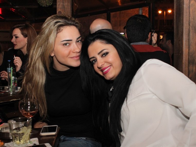 Fertil Pub on Saturday Night