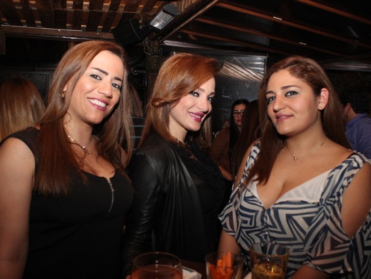 Fertil Pub on Saturday Night