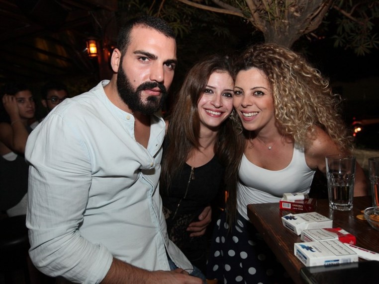 Fertil Pub on Saturday Night