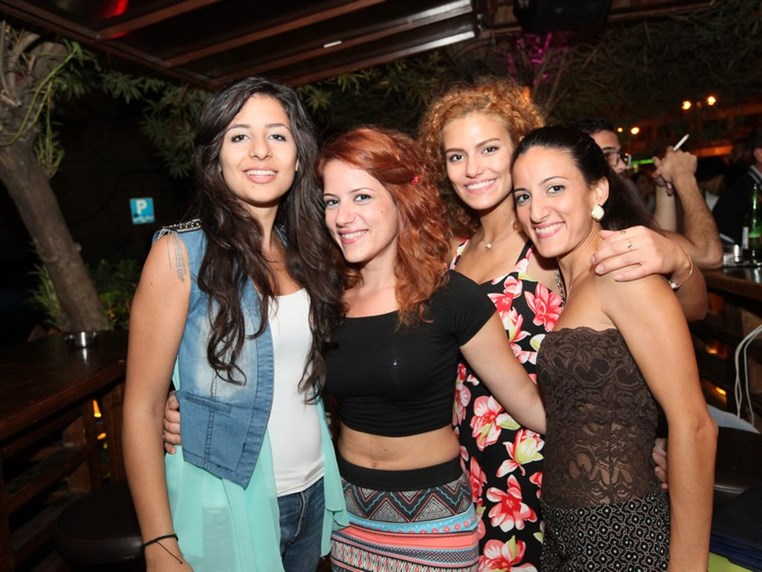 Fertil Pub on Saturday Night