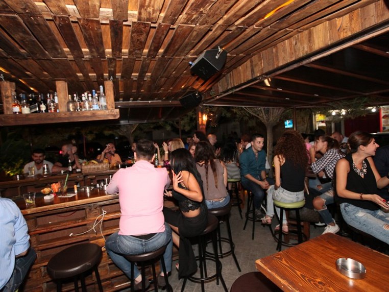 Fertil Pub on Saturday Night