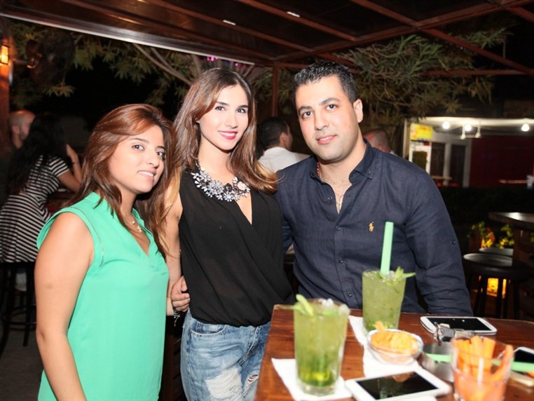 Fertil Pub on Saturday Night