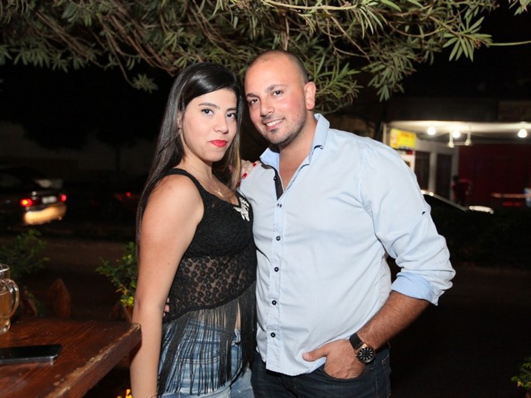 Fertil Pub on Saturday Night