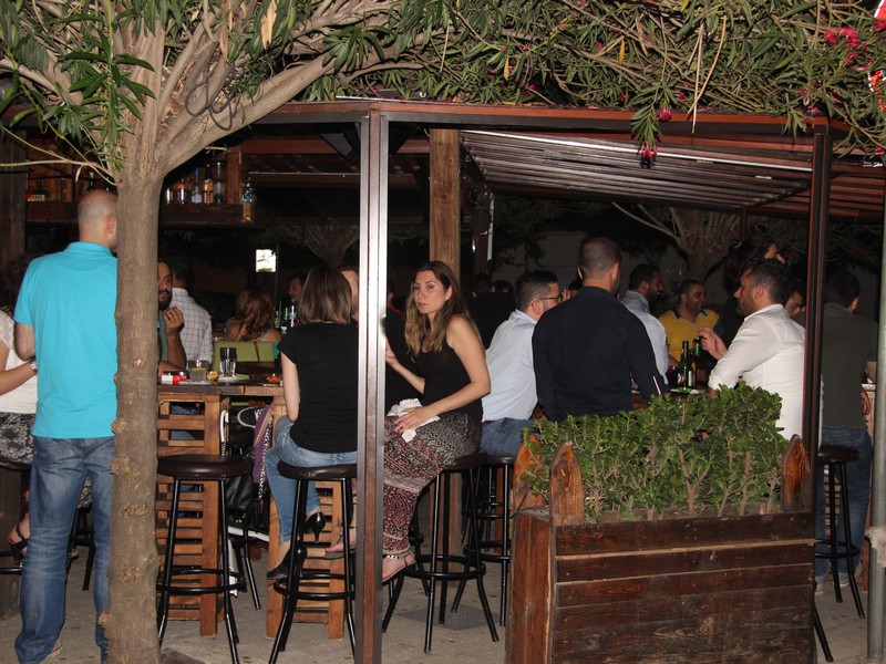 Fertil Pub on Saturday Night