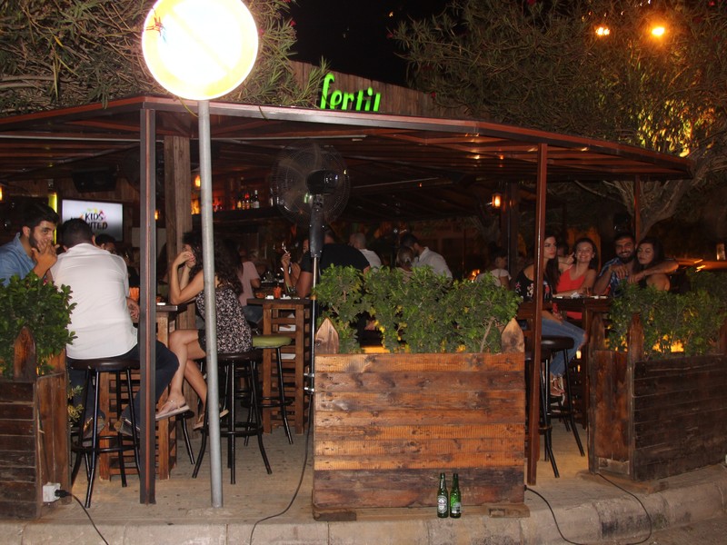 Fertil Pub on Saturday Night