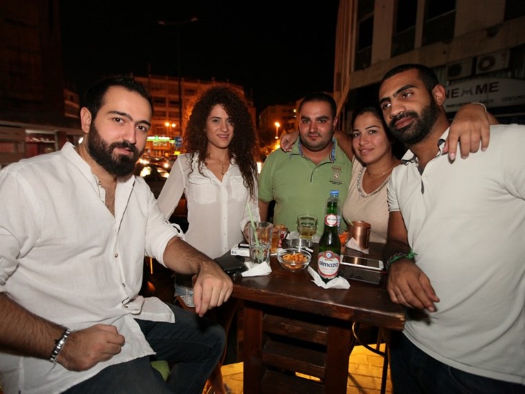 Fertil Pub on Saturday Night