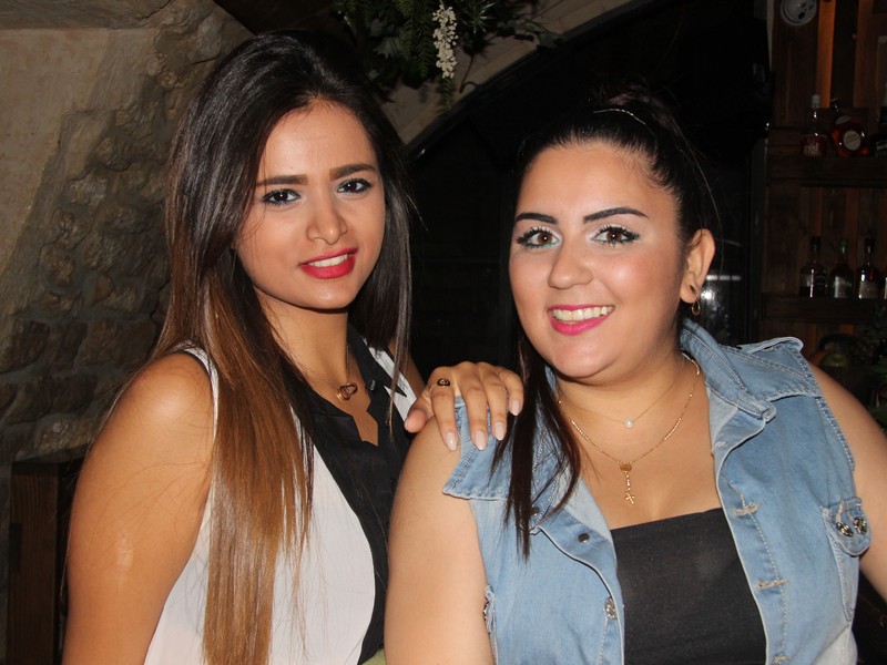 Fertil Pub on Saturday Night