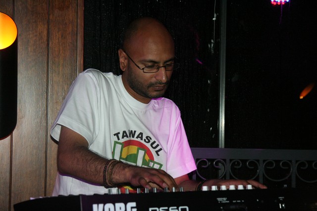 Hanouneh & The Awakening Band