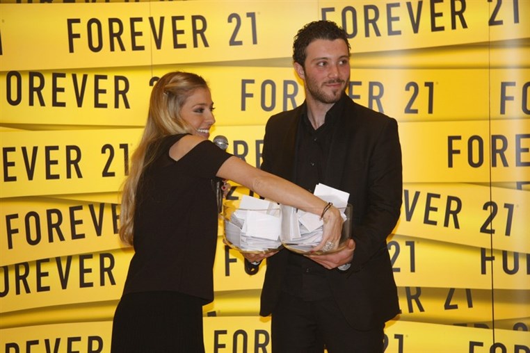 Forever 21 Get Glamorous