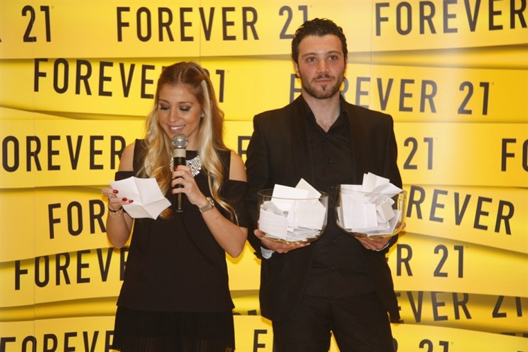 Forever 21 Get Glamorous