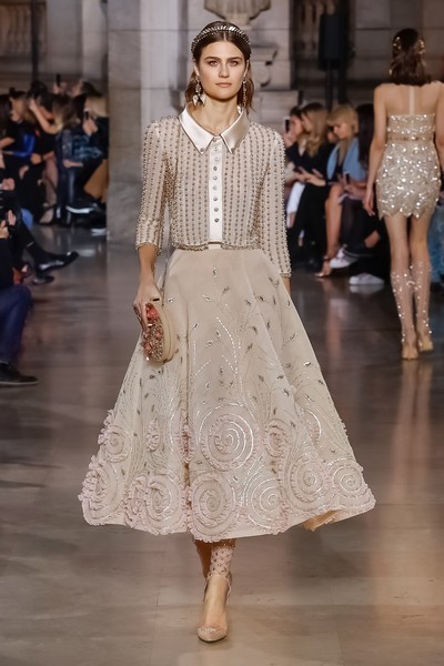 Georges Hobeika Spring Summer 2018 Couture at PFW