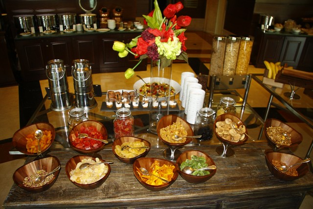 Breakfast buffet at Al Diyafa restaurant