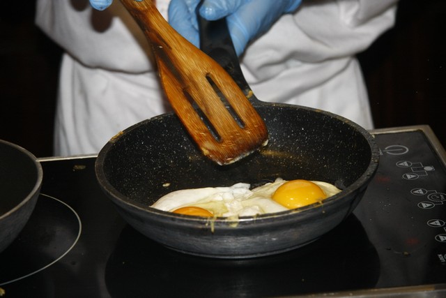 Breakfast buffet at Al Diyafa restaurant