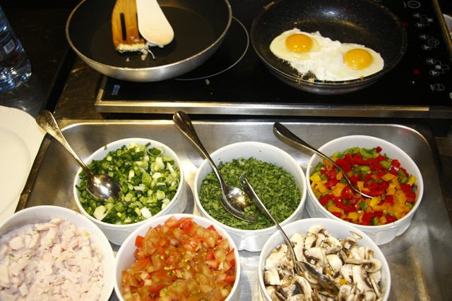 Breakfast buffet at Al Diyafa restaurant