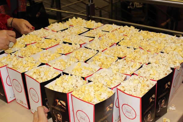 Deek Duke Avant Premiere of Hunger Games