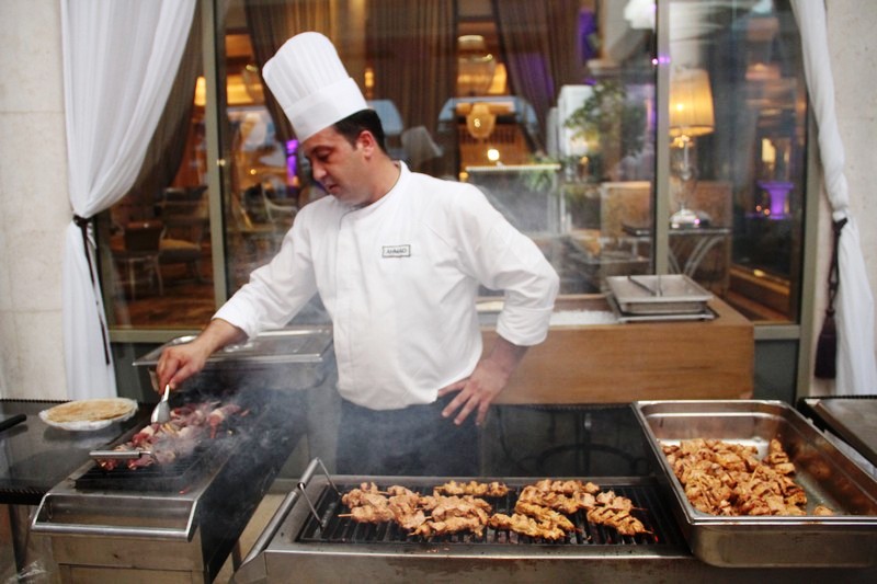 Iftar by the Pool at Phoenicia