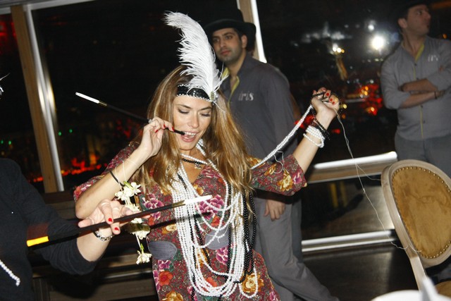 The Swingin 20s at Iris