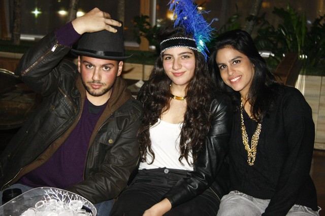 The Swingin 20s at Iris