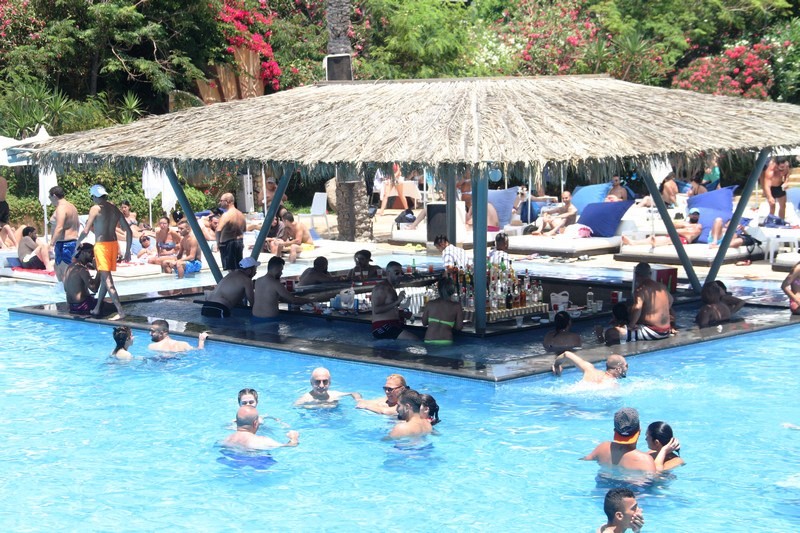 Pool Party at Janna Sur Mer