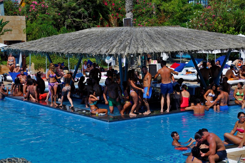 Pool Party at Janna Sur Mer