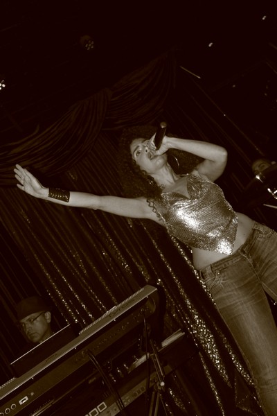 Johnnie Walker Make it Gold Night