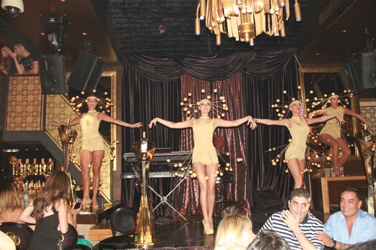 Johnnie Walker Make it Gold Night