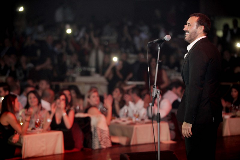 Kadim al Sahir at Casino Du Liban