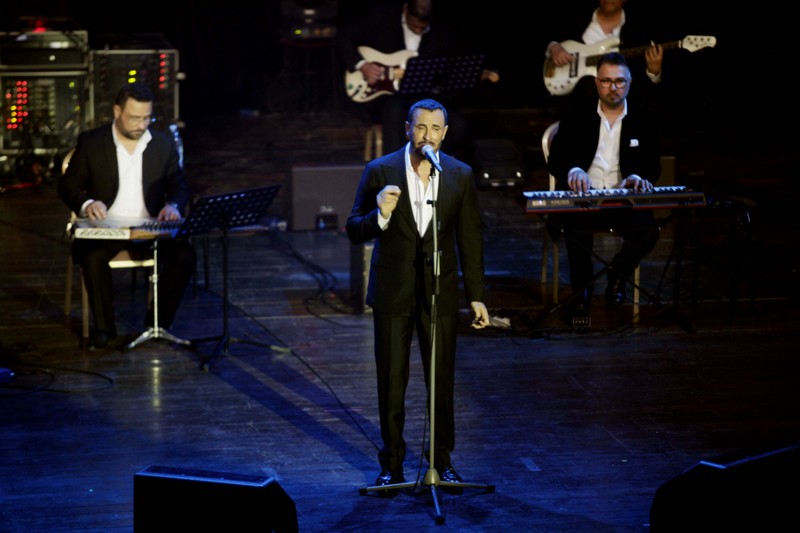Kadim al Sahir at Casino Du Liban