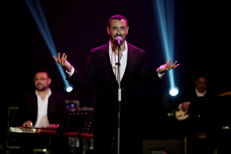 Kadim al Sahir at Casino Du Liban