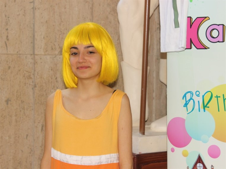Kazadoo presente Reem et les 5 Lumieres