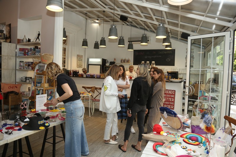 Decorate & Donate X Kelly Concept Store 1st Collaboration