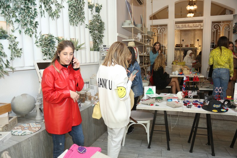 Decorate & Donate X Kelly Concept Store 1st Collaboration