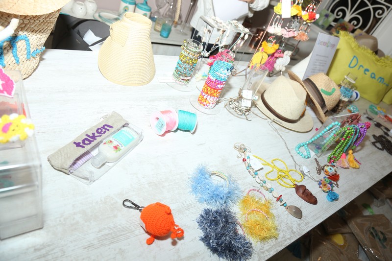 Decorate & Donate X Kelly Concept Store 1st Collaboration