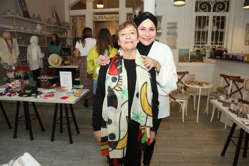 Decorate & Donate X Kelly Concept Store 1st Collaboration