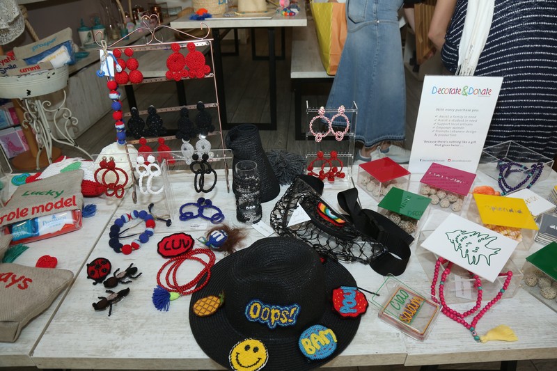Decorate & Donate X Kelly Concept Store 1st Collaboration