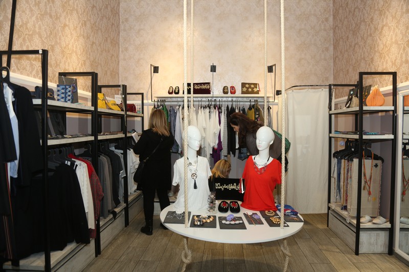 Decorate & Donate X Kelly Concept Store 1st Collaboration