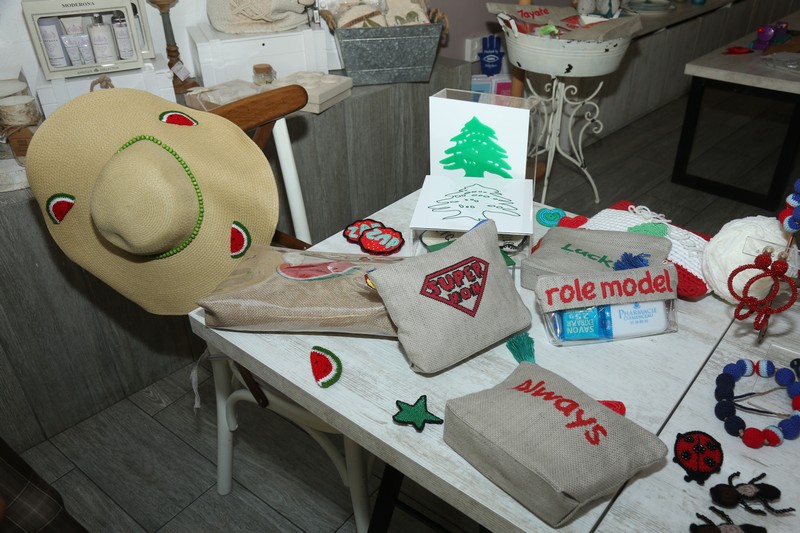 Decorate & Donate X Kelly Concept Store 1st Collaboration