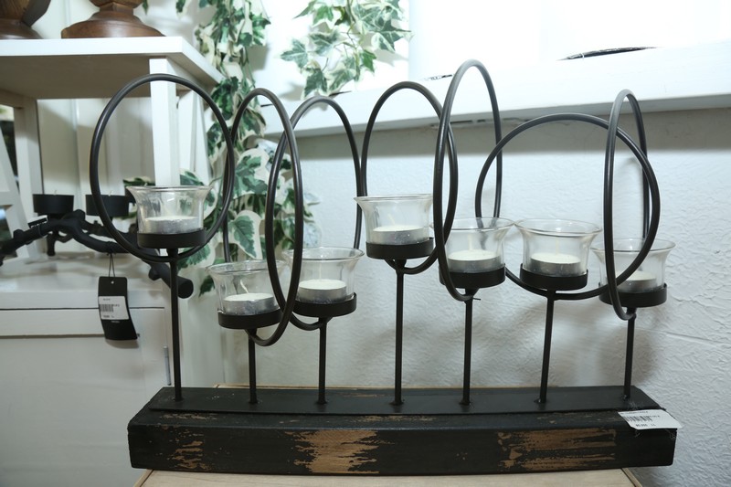 Decorate & Donate X Kelly Concept Store 1st Collaboration
