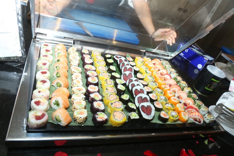 Pre-Valentine with Kempinski Sunday buffet brunch!
