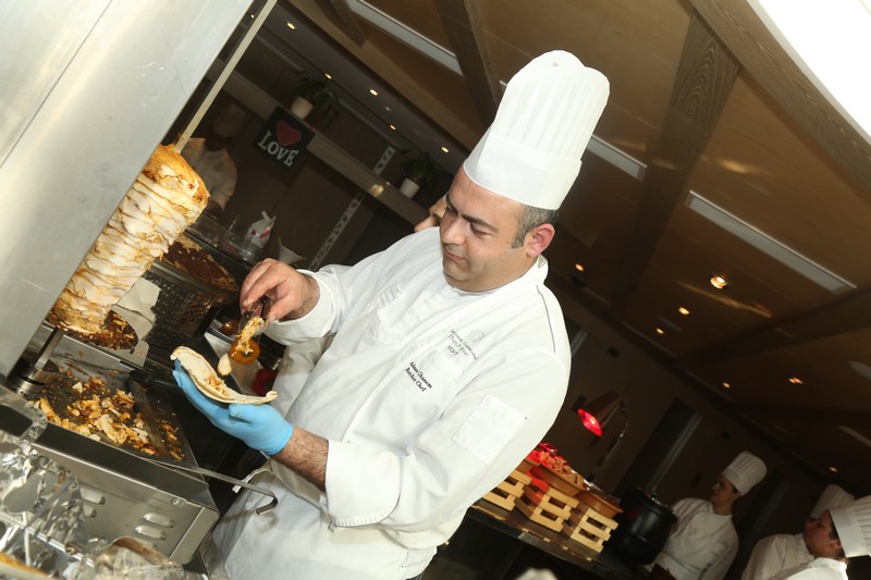 Sunday Buffet at Kempinski Summerland Hotel