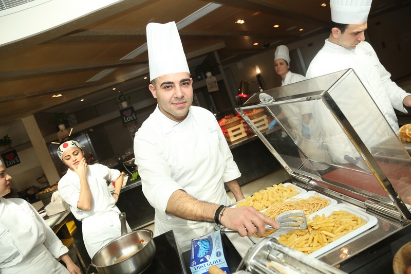 Sunday Buffet at Kempinski Summerland Hotel