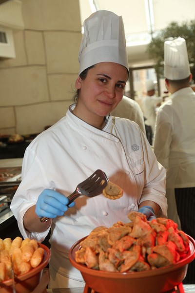 Sunday Buffet at Kempinski Summerland Hotel